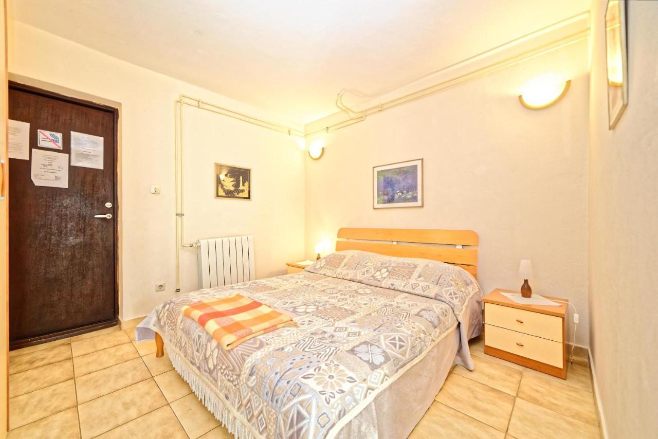Guest House Jolanda Medulin Exterior photo