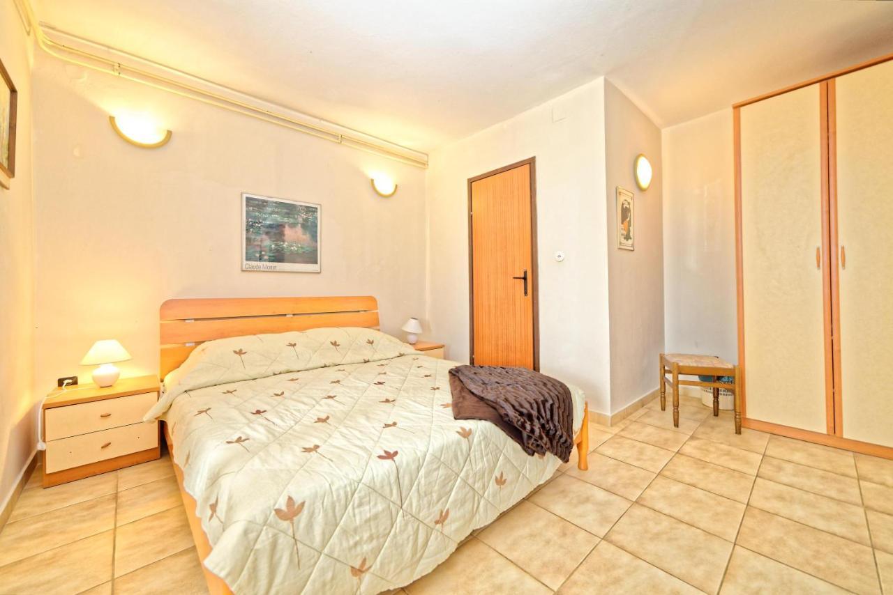 Guest House Jolanda Medulin Exterior photo